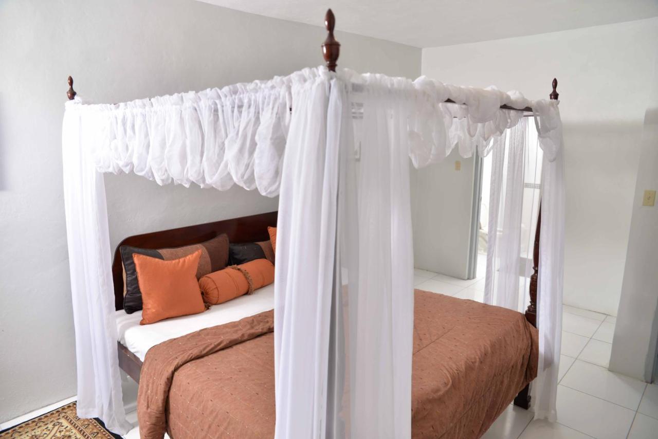 Chateau Margarita Ja Montego Bay Dış mekan fotoğraf