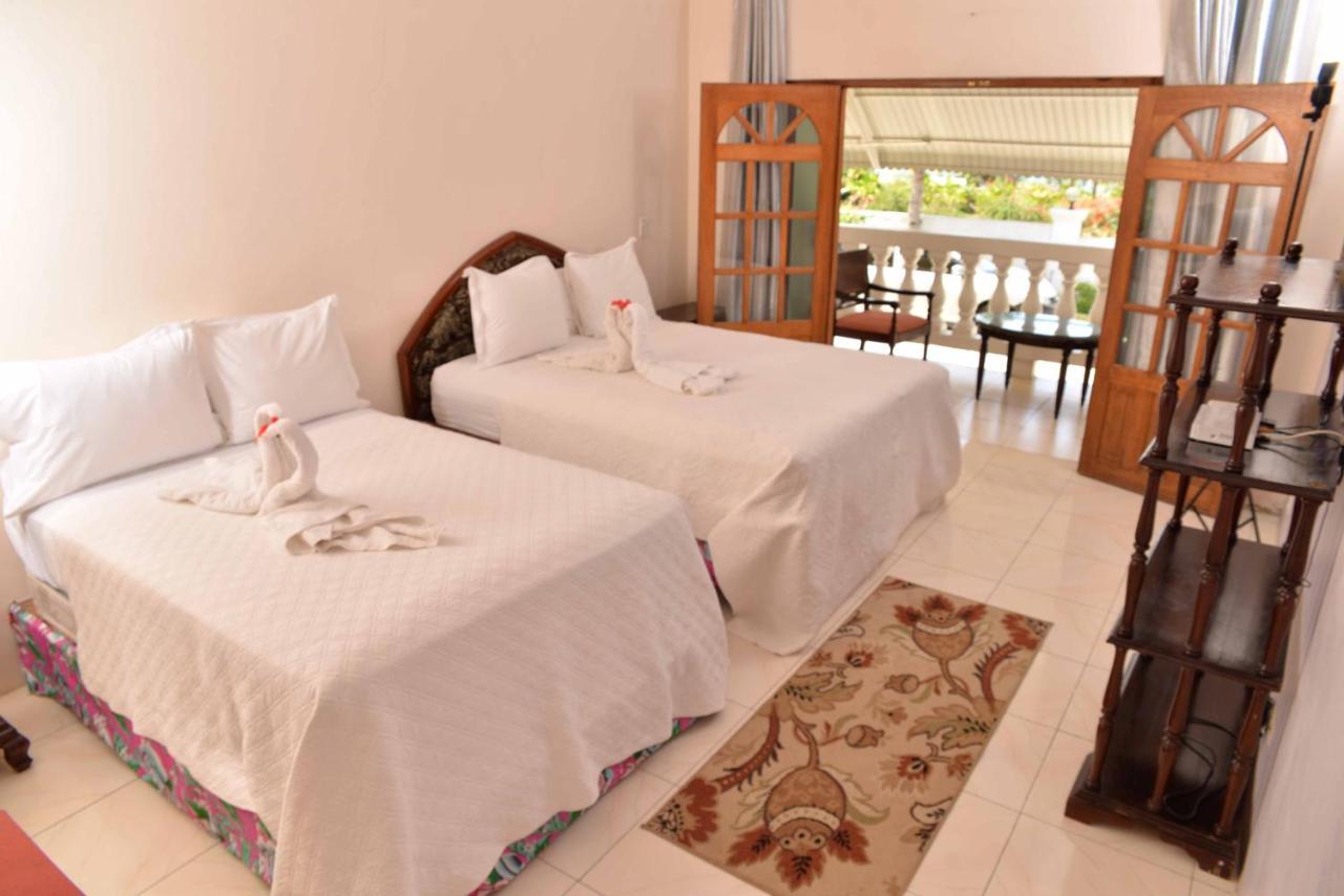 Chateau Margarita Ja Montego Bay Dış mekan fotoğraf
